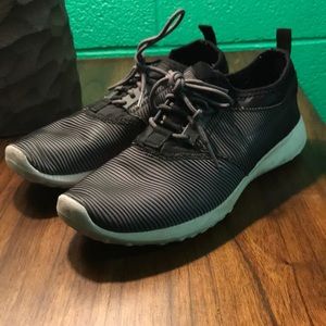 Nike Juvenette Runners